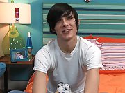 Twink pornstar Aidan Chase is on set on a cute bed and he's talking about anything and everything fabio and chad first gay sex